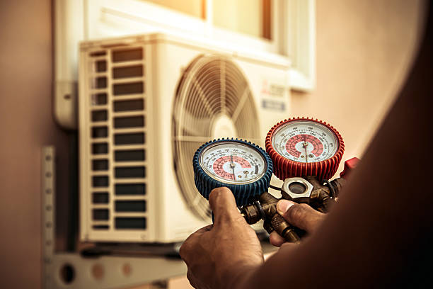 Professional Hvac technician working in Heath Springs, SC